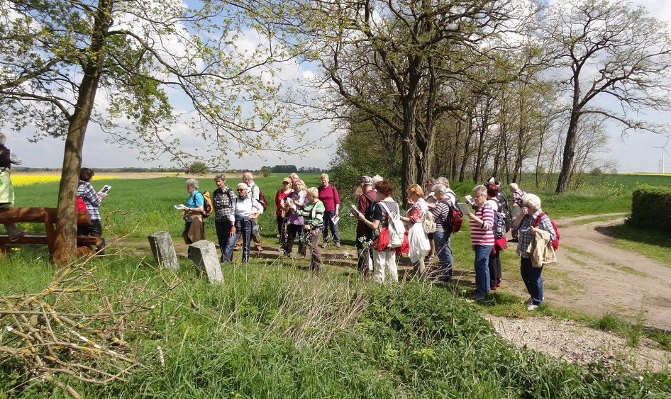 Wanderer am Liederweg